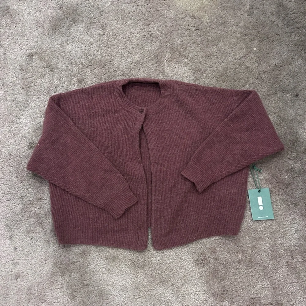 Daily Drills Single Button Ribbed Burgundy Cardigan Sweater in Wine New XS/S - Picture 3 of 9